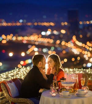 10 заведений в Запорожье, где можно поужинать в романтической атмосфере