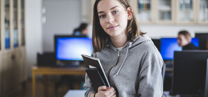 Стоимость обучения на бакалавра в Украине: какие специальности самые дорогие, а какие самые дешевые