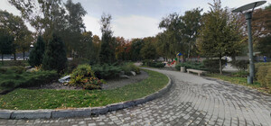 В Днепре появились два новых сквера: в честь кого их назвали (видео)