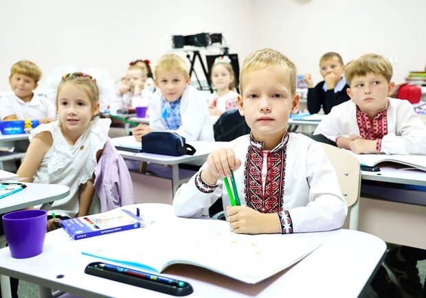 В единственном районе Харьковской области школьники пошли в школу. 