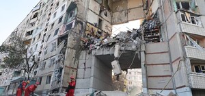 Масований авіаналіт: РФ скинула на житлові райони Харкова вісім ФАБів, є загиблі