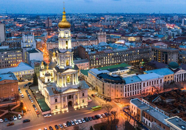 До Харкова повернули вуличне освітлення. 