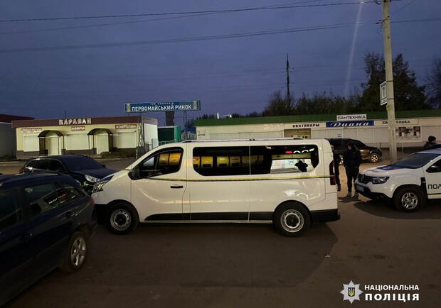 В Харьковской области микроавтобус на смерть сбил двухлетнего ребенка. 