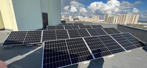 В Одесі на 12-поверховому будинку мешканці встановили сонячну електростанцію