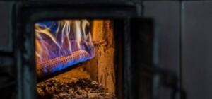 В Одесской области женщина с сыном-подростком отравились угарным газом