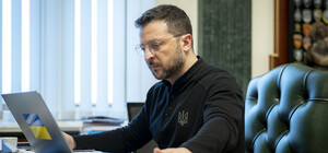 Россия взяла в заложники двух работников Запорожской АЭС, – Зеленский