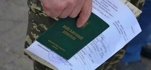 Кабмин запретил направлять людей с инвалидностью на ВВК