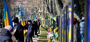 В Одесі на Алеї Героїв відкрили майже пів сотні нових імен