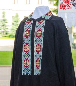 Какие вышиванки носили в Днепропетровском регионе: орнаменты, цвета и символика