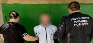 Знищили об'єкти Укрзалізниці та військову автівку: в Одесі викрили трьох підпалювачів