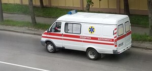 У канаві з водою біля готельно-ресторанного комплексу «Шато» знайшли тіло 45-річного чоловіка