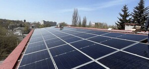 В Днепре закупили солнечные электростанции для школ вдвое дороже рыночной цены