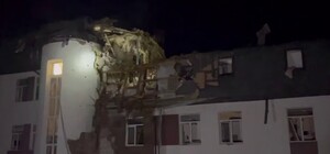 Сім безпілотників: у прокуратурі показали наслідки нічного обстрілу Харкова