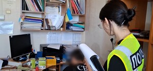 Оформлення пенсії за 400 євро: на Одещині посадовиця міськради спіймалася на хабарі