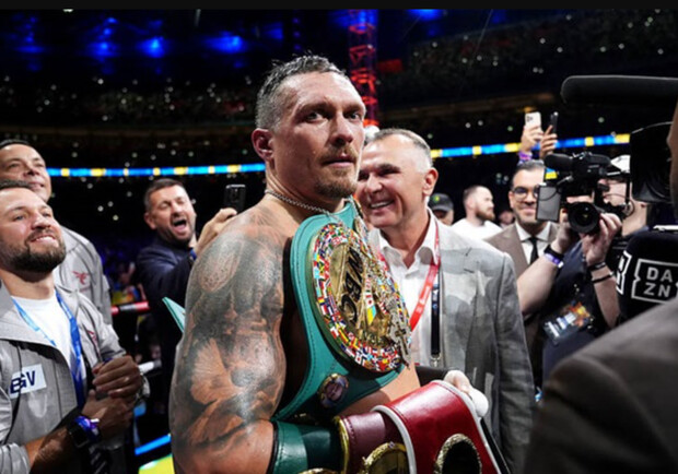 Усик нокаутував Дюбуа на 5-му раунді в Лондоні: відео - 