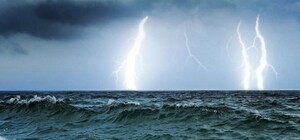 В Одесі оголосили штормове попередження: у місті гроза