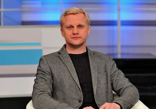 ДБР обыскивает квартиру главы Центра противодействия коррупции на Харьковщине. Фото: Суспільне