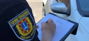 У Білгород-Дністровському районі жінка підпалила 130 тюків соломи односельцю: справу передали до суду