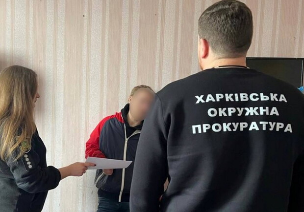 Помогал оккупантам бить и грабить: на Харьковщине коллаборант сядет на 11 лет. Фото: Харьковская облпрокуратура