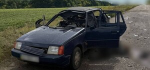 Российский FPV-дрон ударил по автомобилю под Харьковом: погибла семейная пара