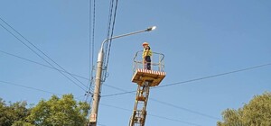 На Пасічній оновили вуличне освітлення