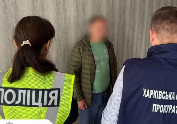 В Харькове таксист обокрал военного. 