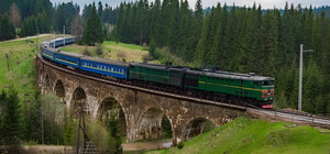 Потяг із Харкова до Карпат тимчасово змінить маршрут