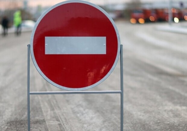 Трамвайний переїзд Клочківською тимчасово закриють для транспорту. 