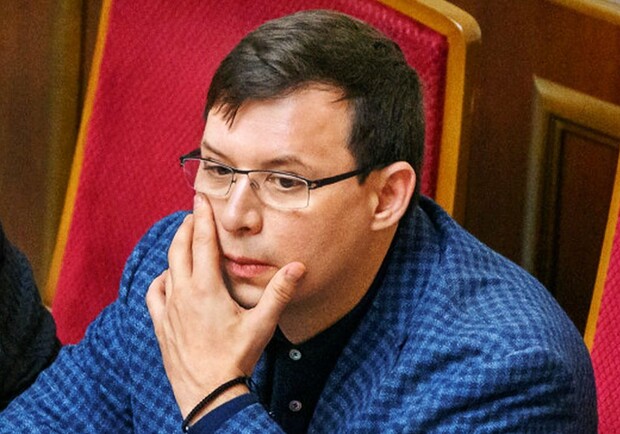 YouTube заблокировал каналы беглого нардепа Евгения Мураева. 