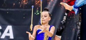 Потеряла ногу из-за обстрела Одесчины: девятилетняя Саша Паскаль завоевала золото на турнире по гимнастике