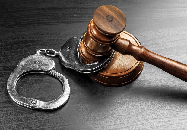 15 лет за измену: подполковник полиции из Купянска сопровождала российскую технику. 