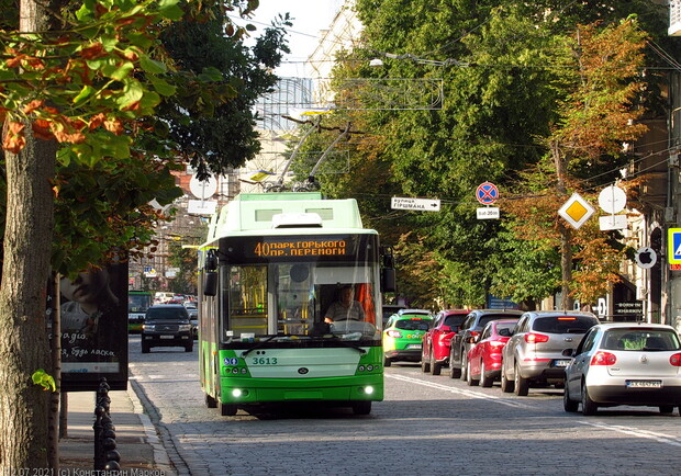 Троллейбусы №12 и №40, а также трамваи №6, №8 и №23 временно меняют маршрут. 