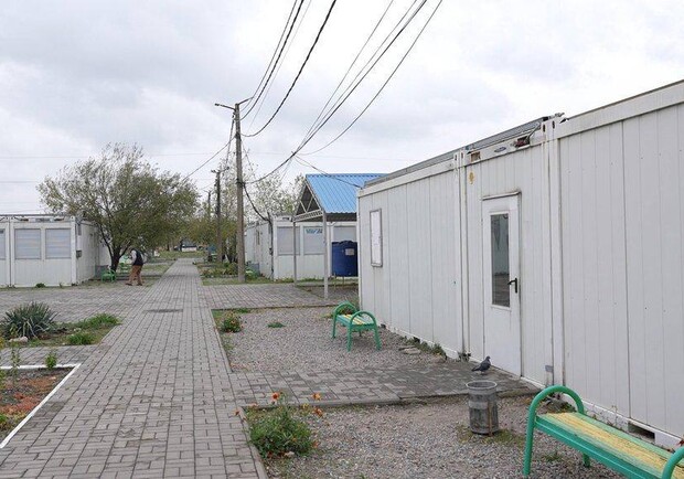 В Харькове демонтируют модульный городок для переселенцев.  Фото: Харьковский горсовет