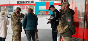 Конфілікт працівників ТЦК і поліцейських із перехожими в Одесі: як коментують у військкоматі