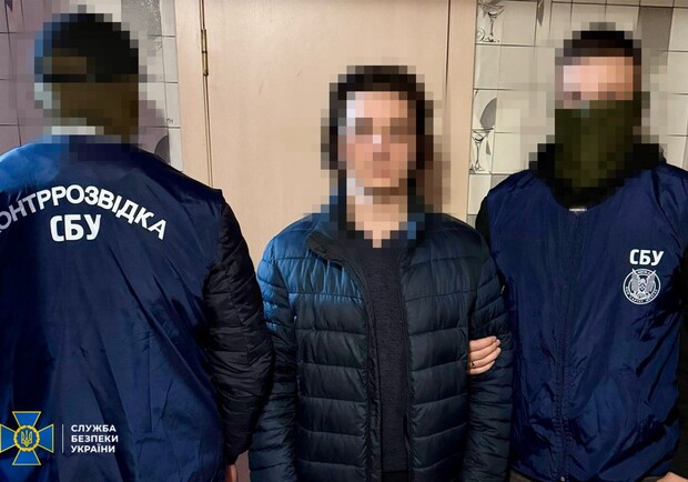 Мать пыталась совершить теракт: 19-летнему харьковчанину грозит пожизненное за госизмену. 