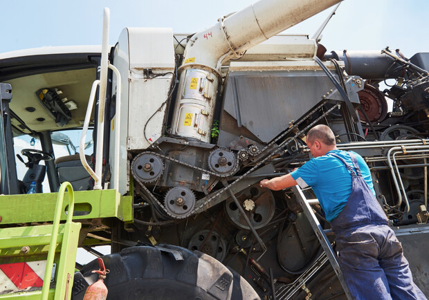 Покупка агрозапчастин і чому важливо обирати оригінальні деталі - фото