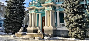 Возле Дворца бракосочетания в Харькове появится новый сквер