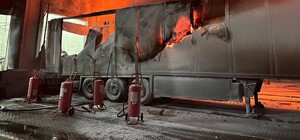 Атака на терминал Новой почты в Одесской области: сгорели более 100 посылок на сумму 2,3 миллиона гривен