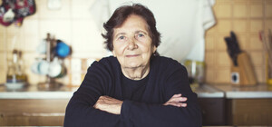 С 1 января 2026 года в Украине изменили требования для выхода на пенсию и повысили минимальные выплаты