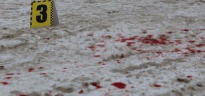 В Запорожье подросток открыл огонь из автомата, упал и случайно ранил себя