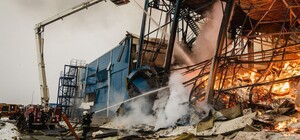 РФ завдала ракетного удару по складах тютюнової фабрики під Харковом