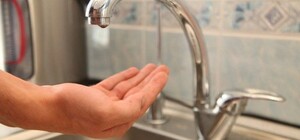 В двух районах Днепра временно отсутствует водоснабжение из-за аварийных работ