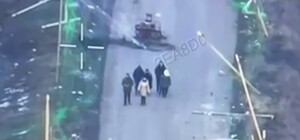 20 километров пешком за дроном: военным удалось эвакуировать из Купянска группу гражданских (видео)