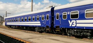 Пассажиров поездов из Харькова начали эвакуировать прямо в полях: что происходит и как действовать