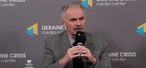 В Україні розробляють закон про альтернативну службу з релігійних переконань — Єленський