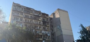 Массированная атака РФ на Киев: погибли 15 человек, из-под завалов спасли охранника