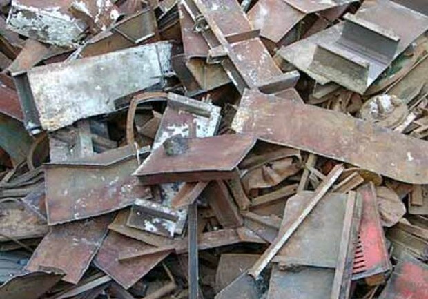 Ребят заинтересовали металлические стройматериалы, которые там находились. Фото с сайта ГУ МВД Украины в Харьковской области.