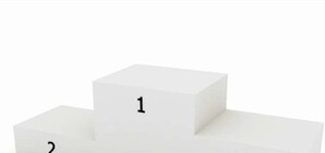 Лучшие преподаватели НГУ едят на лекциях морковку и смотрят 