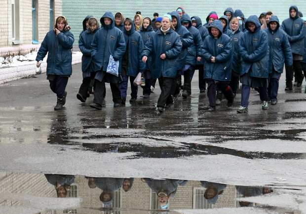 Фото kp.ua. Их харьковских тюрем по амнистии выйдут беременные, дети и старики. 