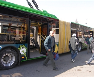 22 троллейбуса ЛАЗ-Е301 D1 перешли в коммунальную собственность. Фото: "В городе"